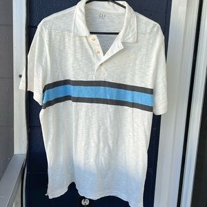 Men’s Gap polo shirt